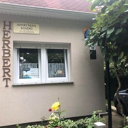 Herbert Apartman Buk Exterior foto