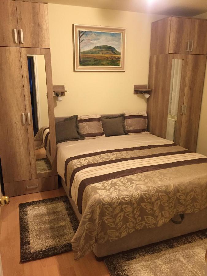 Herbert Apartman Buk Exterior foto